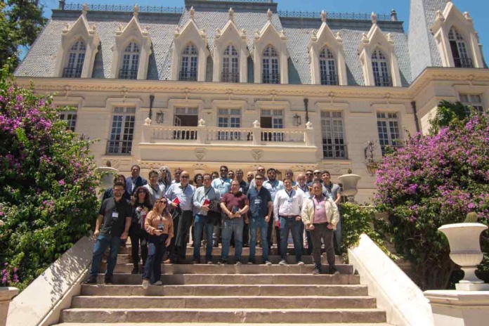 Multinacional del mercado eléctrico fija metas para el año 2025 en las tendencias de infraestructura IT.