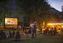 Cine solar: Vecinos de San José de Maipo disfrutaron de funciones gratuitas y al aire libre