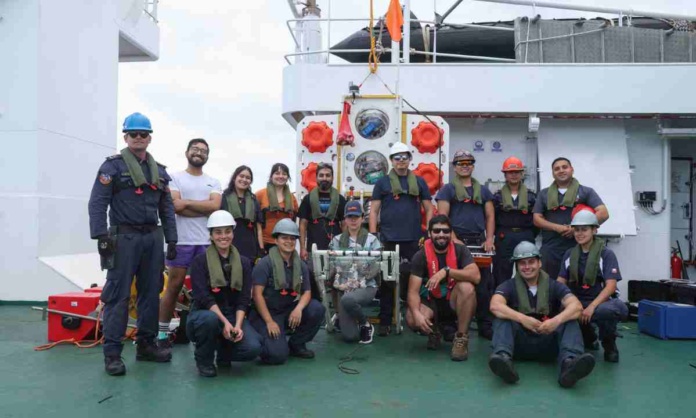 Expedición del Instituto Milenio de Oceanografía detecta por primera vez deformaciones del suelo oceánico en la Fosa de Atacama