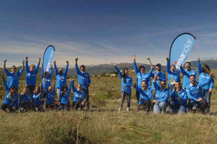 “Trina Forest”: el programa de reforestación de Trinasolar y ReTree para plantar 1.500 árboles y compensar emisiones de carbono a 2030