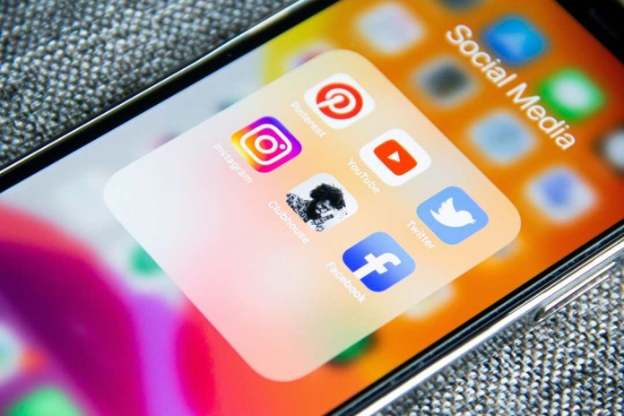 Ojo con lo que publicas en redes sociales descubre qué es el doxing y cómo evitarlo Ojo con lo que publicas en redes sociales descubre qué es el doxing y cómo evitarlo