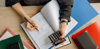 Solo el 15% de las mujeres tienen remuneraciones superiores a las de sus parejas masculinas