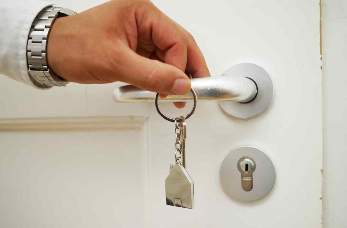 Negocio inmobiliario Empresa chilena lanza nuevo sistema de comisiones y franquicias. Negocio inmobiliario: Empresa chilena lanza nuevo sistema de comisiones y franquicias.