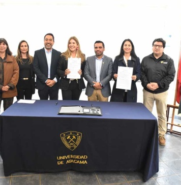 Universidad de Atacama y Conexión Kimal-Lo Aguirre impulsan alianza estratégica para acelerar la transición energética y la formación técnica en la región