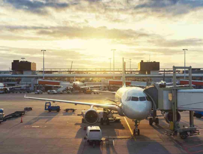 Boom de pasajeros impulsa una revolución digital en la aviación en Latinoamérica