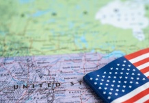 De qué se trata la “Tarjeta Dorada” que reemplazaría a la visa EB-5 en EE.UU. y qué otras alternativas hay para chilenos 