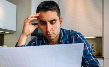 Los deudores más golpeados: adultos de 31 a 40 años y con sueldos de $1 millón lideran renegociaciones