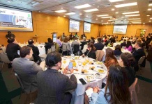 Minería, servicios financieros y comercio son los sectores que generan más confianza entre consumidores y trabajadores