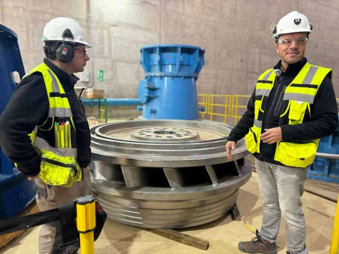Tinguiririca Energía realiza mantenimiento a turbina para promover una operación más sustentable durante los períodos de menor caudal Tinguiririca Energía realiza mantenimiento a turbina para promover una operación más sustentable durante los períodos de menor caudal