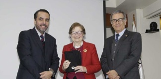 Vicepresidenta del Banco Central presenta Informe de Estabilidad Financiera IEF en UDLA