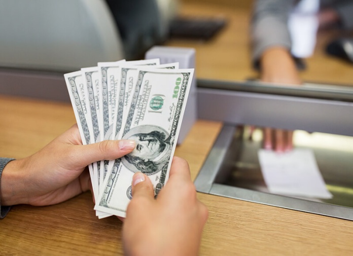 caja-de-cambio Que no te pase: hasta 40% más cobra casa de cambio en aeropuerto