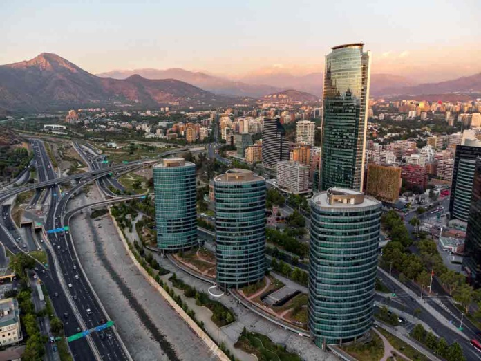 Arcadis Chile celebra 44 años liderando la transformación sostenible del país Arcadis Chile celebra 44 años liderando la transformación sostenible del país