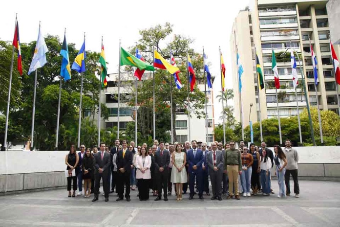 Antigua y Barbuda se convierte en nuevo país accionista de CAF