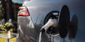 Astara ratifica su compromiso con la electromovilidad