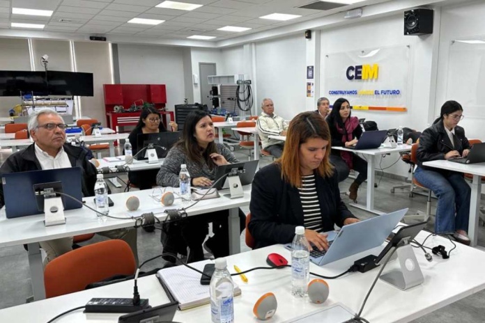CEIM desarrolla taller sobre Análisis de Datos para proveedores mineros en Iquique CEIM desarrolla taller sobre Análisis de Datos para proveedores mineros en Iquique