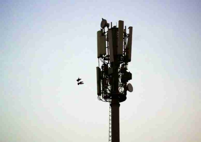 Fin de la red 2G deja obsoletos miles de GPS en Chile usuarios deben migrar a tecnología 4G Fin de la red 2G deja obsoletos miles de GPS en Chile: usuarios deben migrar a tecnología 4G