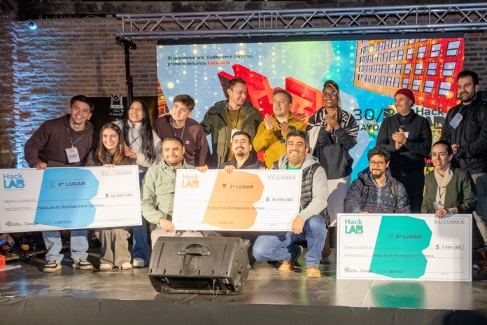Con Inteligencia Artificial proyectos premiados en el HackLab-iA Santiago Cero Carbono prometen mejores ciudades para vivir