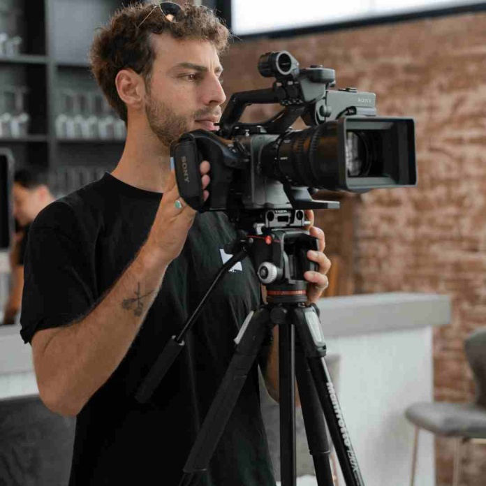 Industria audiovisual: Fomento Los Ríos lanza dos convocatorias para impulsar su desarrollo económico