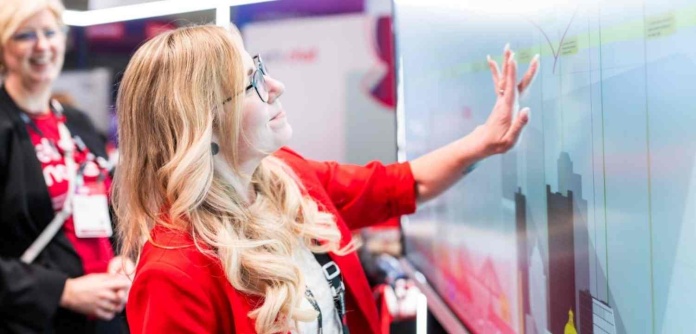 Más allá del horizonte explorando la brecha entre la tecnología de hoy y la IA de mañana Más allá del horizonte: explorando la brecha entre la tecnología de hoy y la IA de mañana