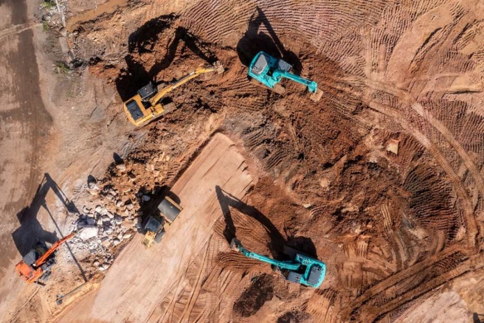 “Metaverso, gemelos digitales, RV, RA y robots” Cinco de las siete tecnologías que tomarán protagonismo en Chile para la minería “Metaverso, gemelos digitales, RV, RA y robots”: Cinco de las siete tecnologías que tomarán protagonismo en Chile para la minería