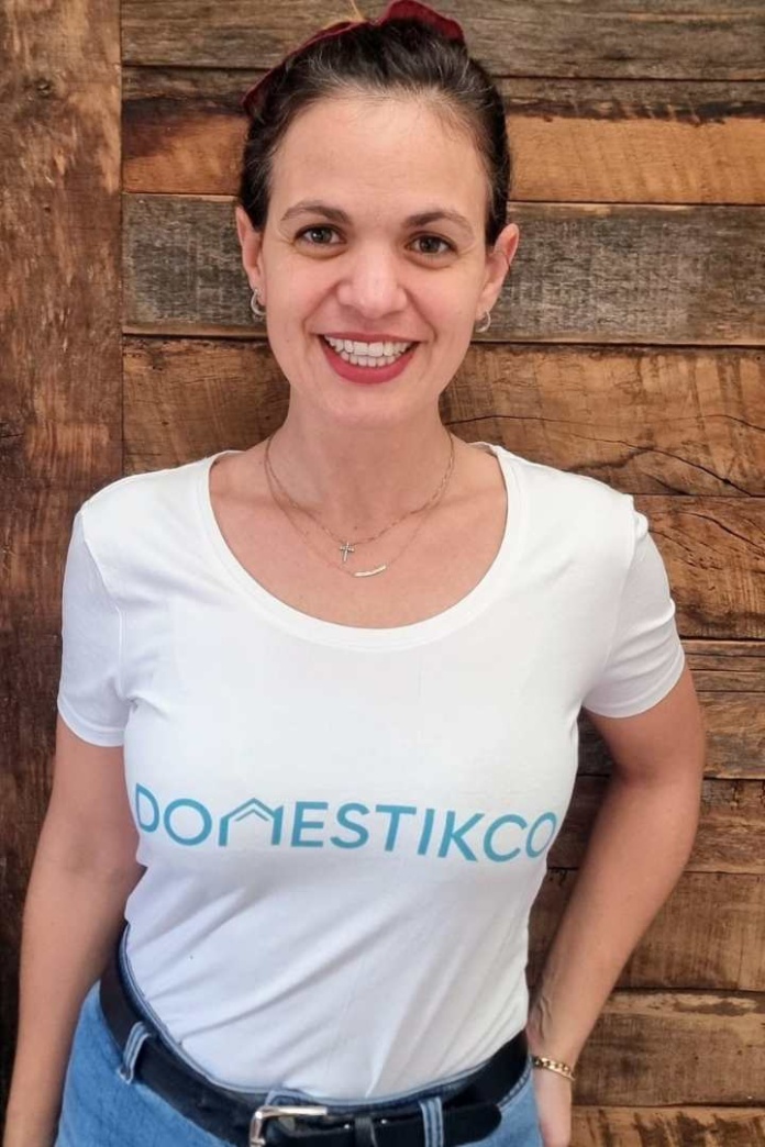 Tasas de informalidad en trabajo doméstico superan casi 3 veces las nacionales