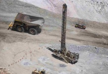 Zaldívar cumple 30 años de historia y tradición minera aportando al desarrollo regional