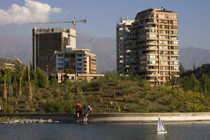 ¿Más espacio a buen precio? Estos son los departamentos más grandes bajo 4.000 UF en la RM ¿Más espacio a buen precio? Estos son los departamentos más grandes bajo 4.000 UF en la RM