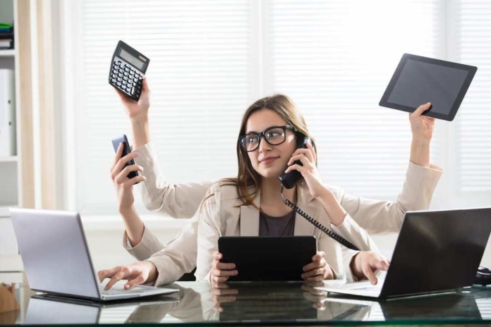 Adaptabilidad laboral solo 1 de cada 5 empresas en Chile permite jornadas totalmente flexibles