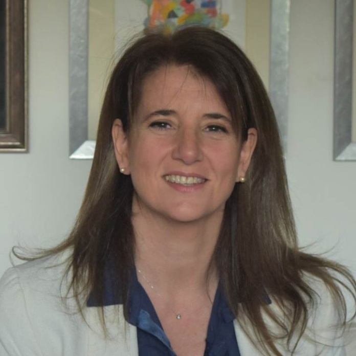 Andrea Triat, directora ejecutiva de InsurteChile