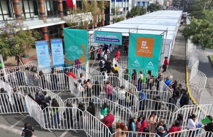 Antofagasta Minerals y sus empresas colaboradoras aspiran a superar el 40% de mano de obra local