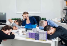 Burnout Colectivo: Cómo detectar revertir y transformar el agotamiento en liderazgo consciente