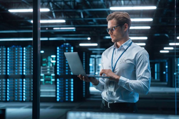 Centros de experiencia la nueva estrategia para decisiones tecnológicas más seguras en un Chile hiperconectado