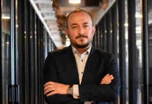 Defensoría del Contribuyente orienta a adultos mayores para que accedan a beneficio de rebaja en el pago de sus contribuciones