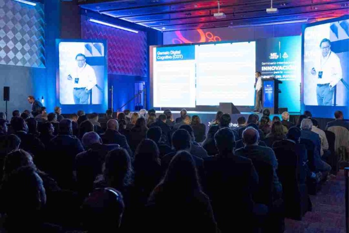 Expertos del MIT y proveedores locales compartieron experiencias sobre nuevas tecnologías y el futuro del trabajo 