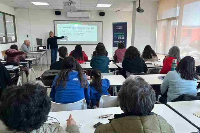 Formar negocios que cuiden el territorio: Programa de capacitación en Chiloé impulsa el emprendimiento sostenible con apoyo de Corfo