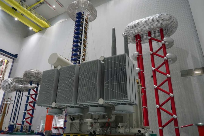 Hitachi Energy prueba con éxito transformador para mejorar la seguridad y protección ambiental