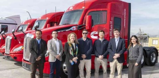 Komatsu Cummins moderniza su flota con vehículos eléctricos y de bajas emisiones