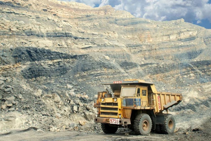 Mercado global de inteligencia artificial en minería alcanzará los US$ 3.200 millones en 2026 Mercado global de inteligencia artificial en minería alcanzará los US$ 3.200 millones en 2026