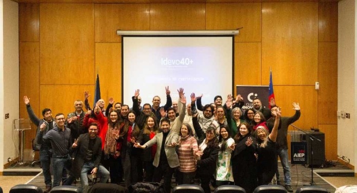 38 emprendedores mayores de 40 años se certifican para transformar sus ideas en negocios rentables