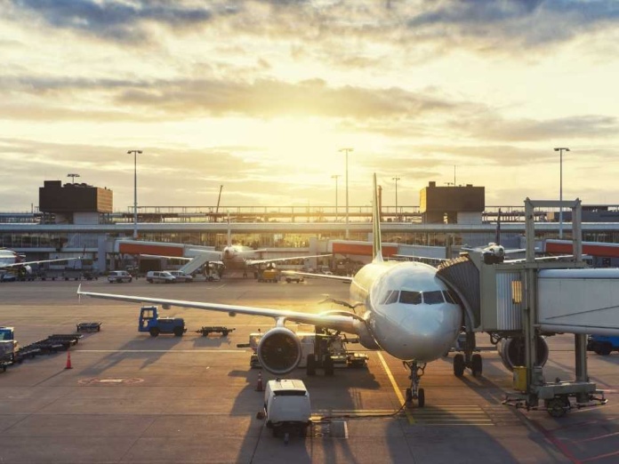 Aeropuerto de Santiago culmina obras de remodelación en el terminal nacional y alista apertura para septiembre