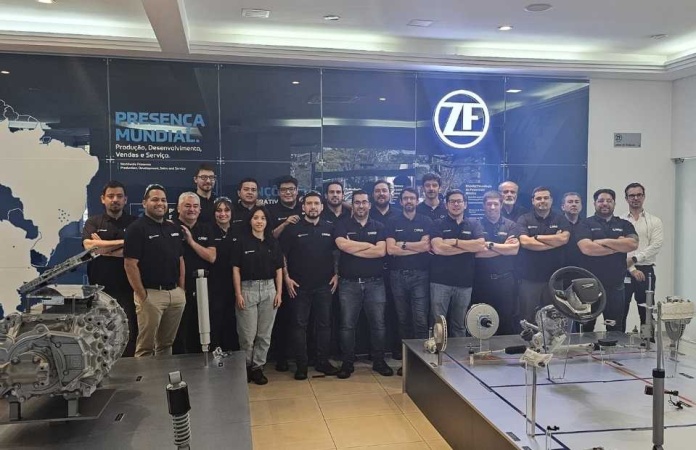 Caren desmitifica con clientes diferencias entre repuestos genuinos y originales Caren desmitifica con clientes diferencias entre repuestos genuinos y originales