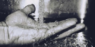 Digitalización notarial permite ahorrar 385 millones de litros de agua al año