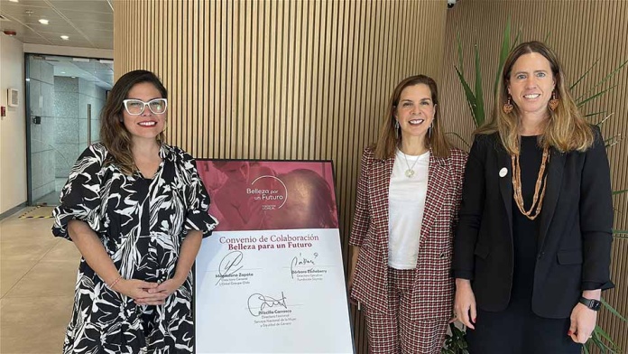 L’Oréal Groupe Chile y el Servicio Nacional de la Mujer y la Equidad de Género firman convenio para ampliar el impacto del programa 