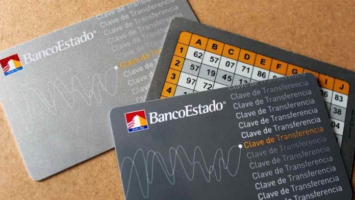 Retrasan hasta 2026 la eliminación de las tarjetas de coordenadas por reclamos del sector financiero