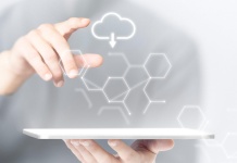 Tres de cada cuatro chilenos usan la nube, pero el 23% no sabe cómo proteger sus datos: Kaspersky Tres de cada cuatro chilenos usan la nube, pero el 23% no sabe cómo proteger sus datos: Kaspersky