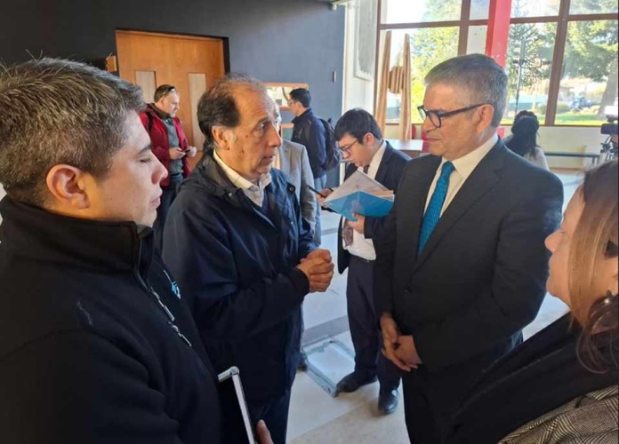 Presidente de Emporcha plantea proyectos estratégicos a Ministro de Hacienda