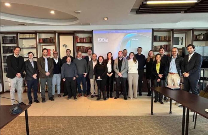 Chile Data Centers fortalece su ecosistema con la incorporación de nuevos socios estratégicos Chile Data Centers fortalece su ecosistema con la incorporación de nuevos socios estratégicos