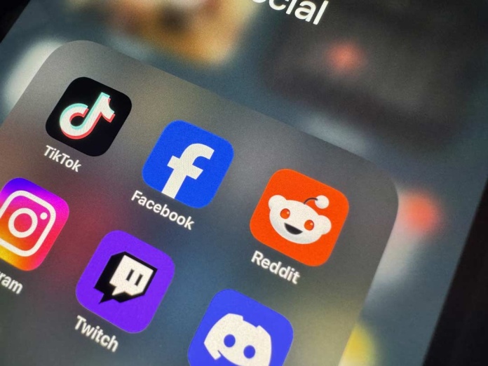 ¿Dónde medir realmente el éxito en redes?: Buzzmonitor rompe el mito: Las visualizaciones superan a los comentarios como métrica clave ¿Dónde medir realmente el éxito en redes?: Buzzmonitor rompe el mito: Las visualizaciones superan a los comentarios como métrica clave