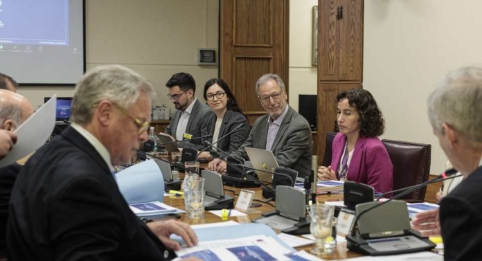 Comisión de Hacienda del Senado retoma análisis de proyecto que crea la Agencia de Financiamiento e Inversión para el Desarrollo