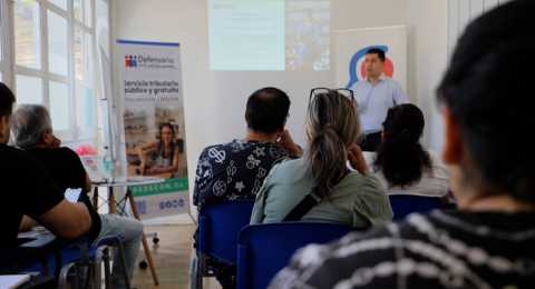 Defensoría del contribuyente sugiere pasos claves para formalizar un negocio y ofrece ayuda gratuita a emprendedores Defensoría del contribuyente sugiere pasos claves para formalizar un negocio y ofrece ayuda gratuita a emprendedores